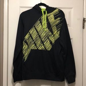 Nike thermal hoddie!